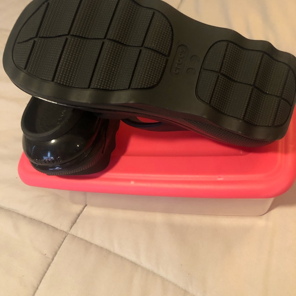 Crocs - Picture 2 of 5